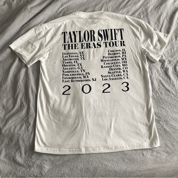 TAYLOR SWIFT ERAS TOUR OFFICIAL MERCH WHITE TEE SIZE SMALL - Picture 3 of 3